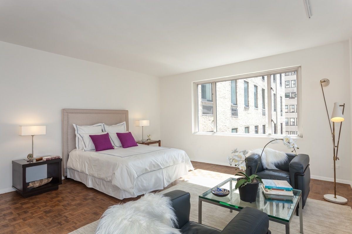  475 Park Avenue, #15A
