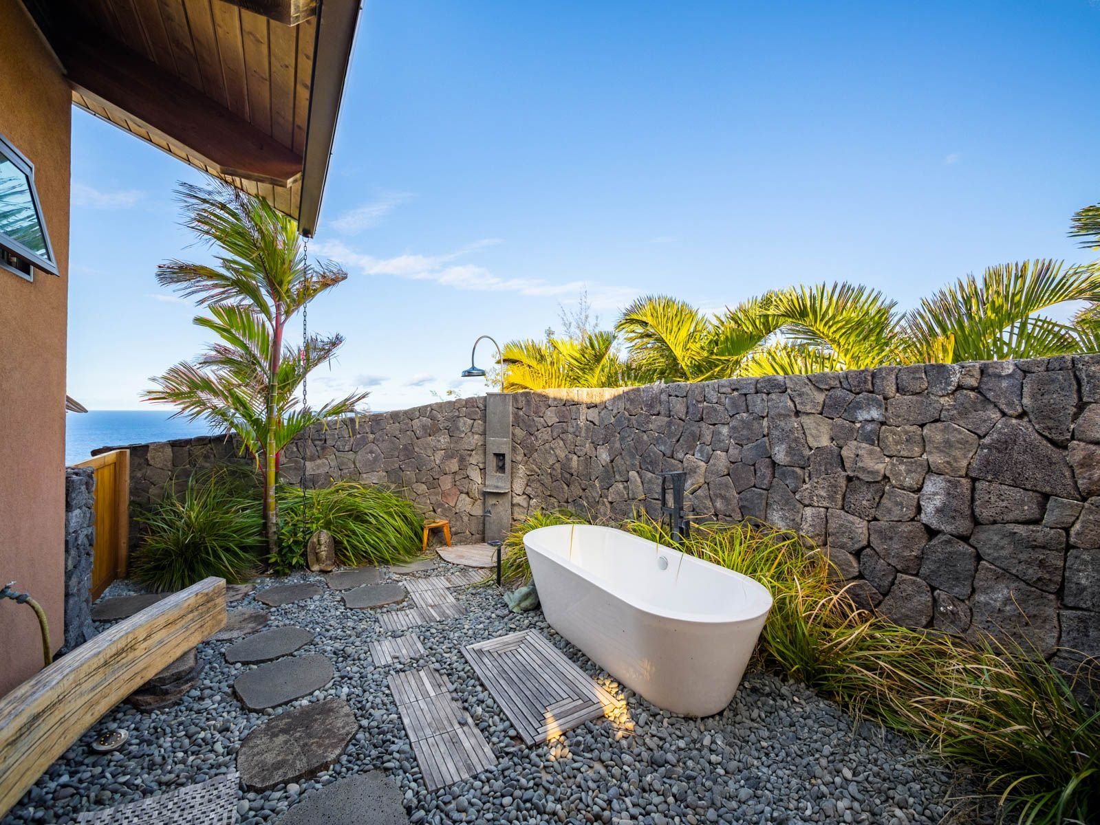 NANAINA KAI ESTATE