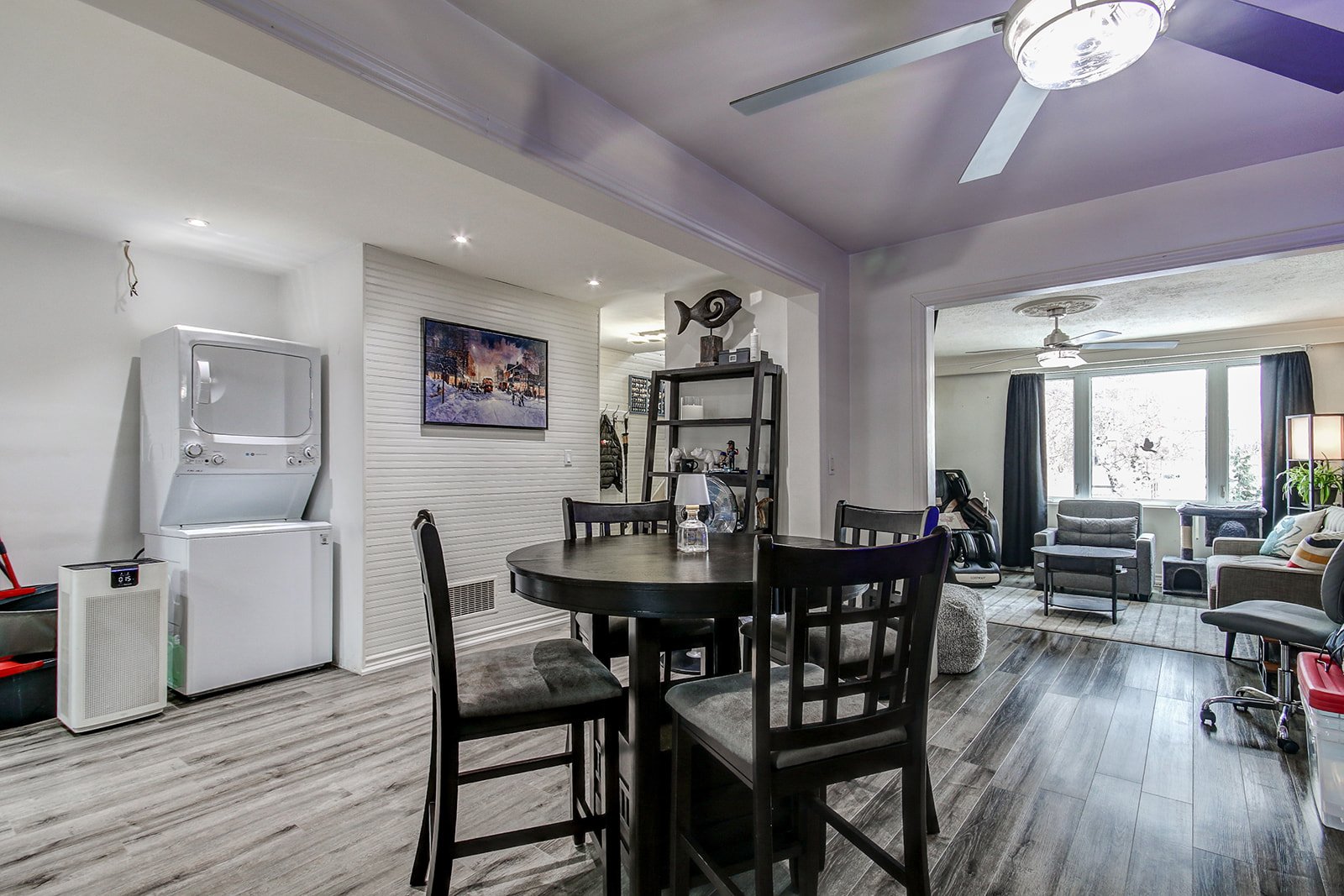 16 Allenby Ave