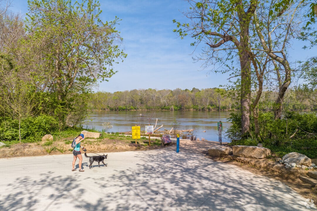 Stratford Hills