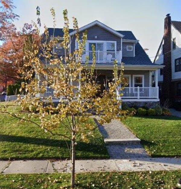 142 Maple st
