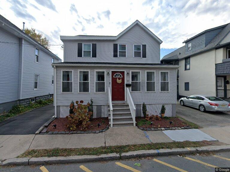 8 Lackawanna Pl