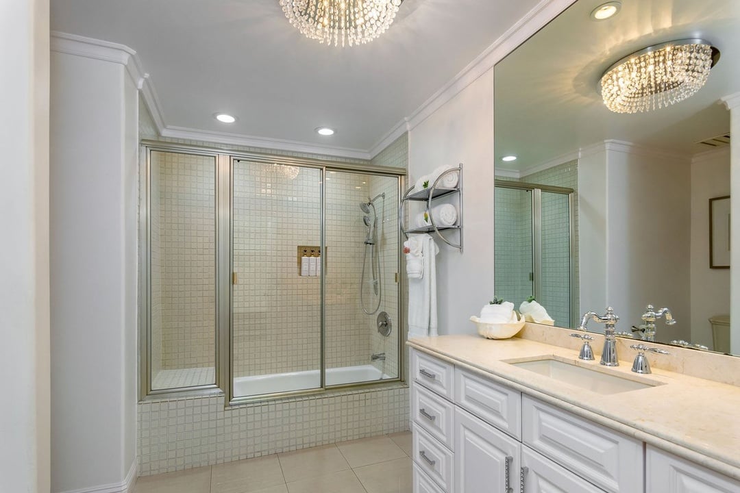 Mulholland Drive, 90068