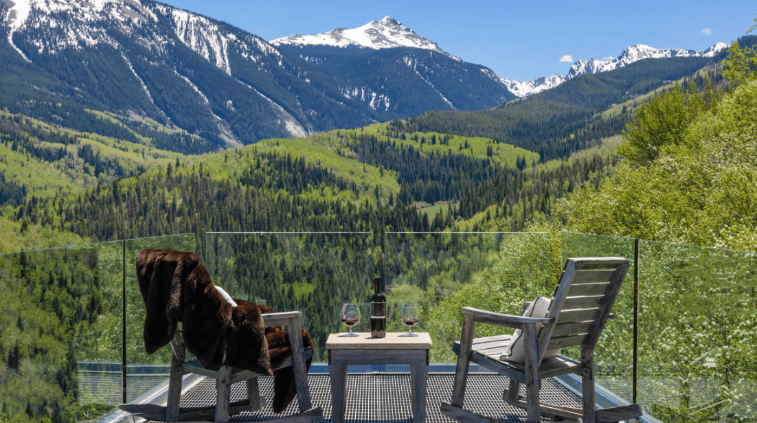 End of Year Luxury Market Report