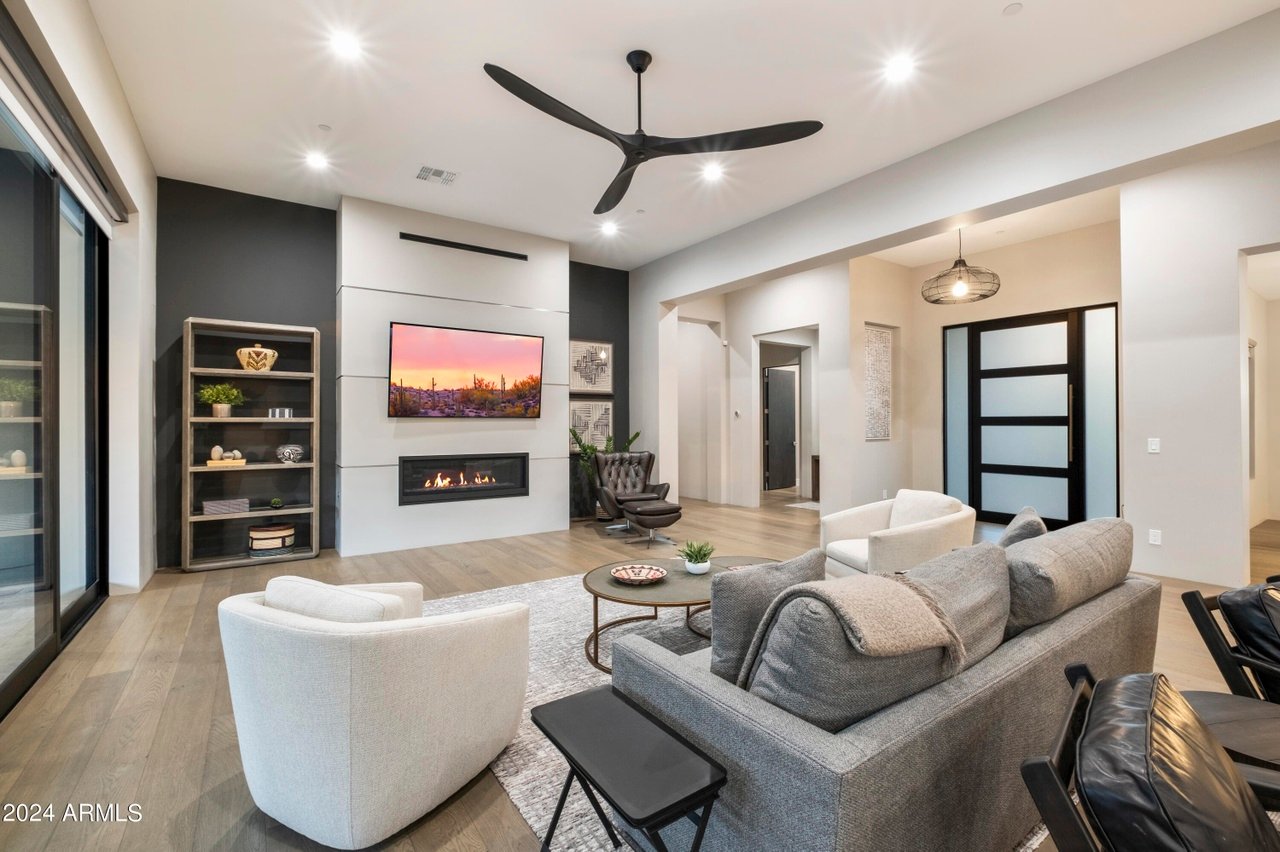 8742 E Woodley Way