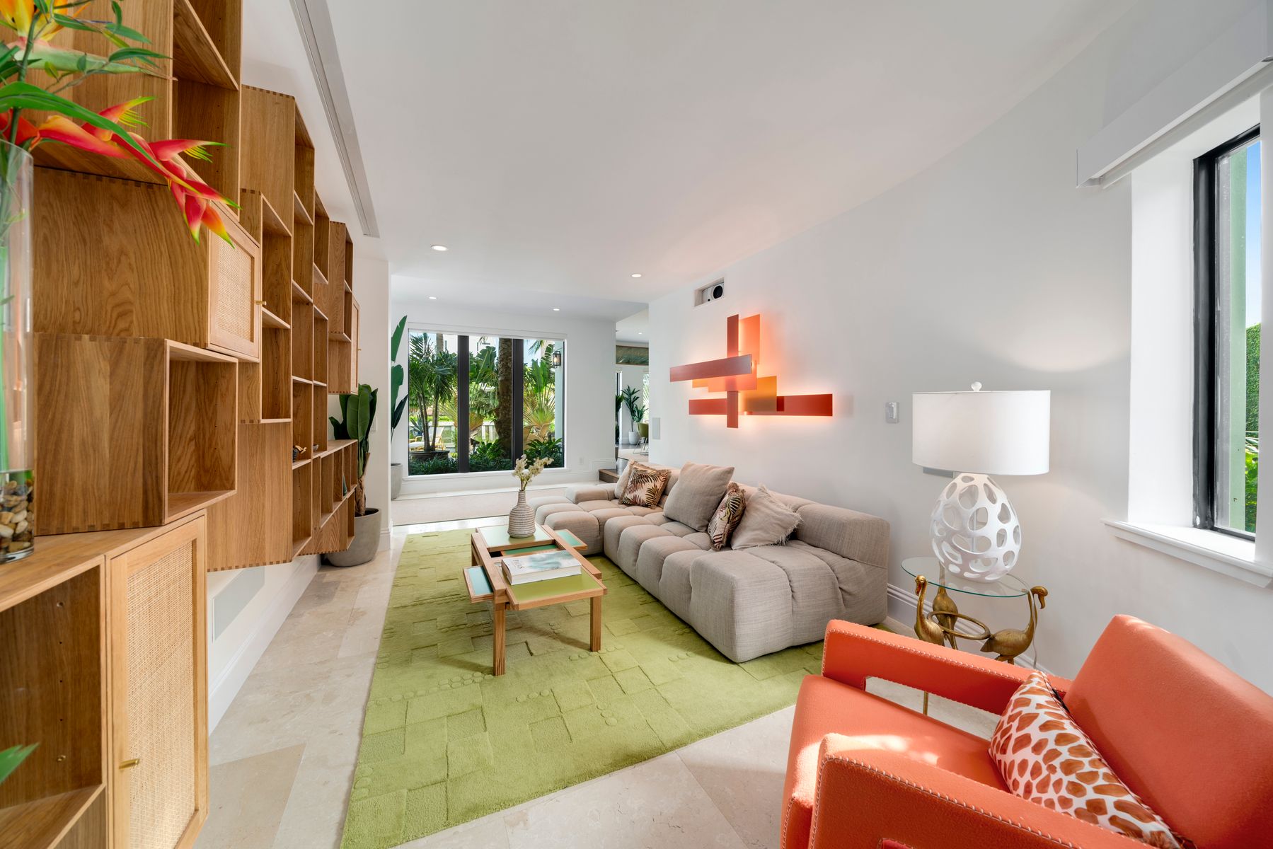 2901 Flamingo Dr.