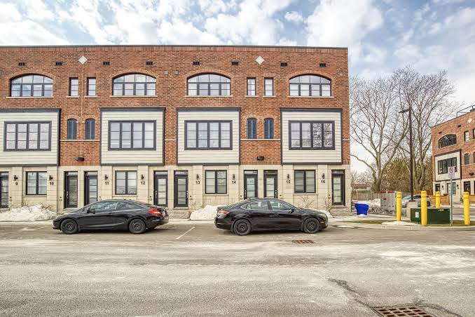 405 Plains Rd E #14