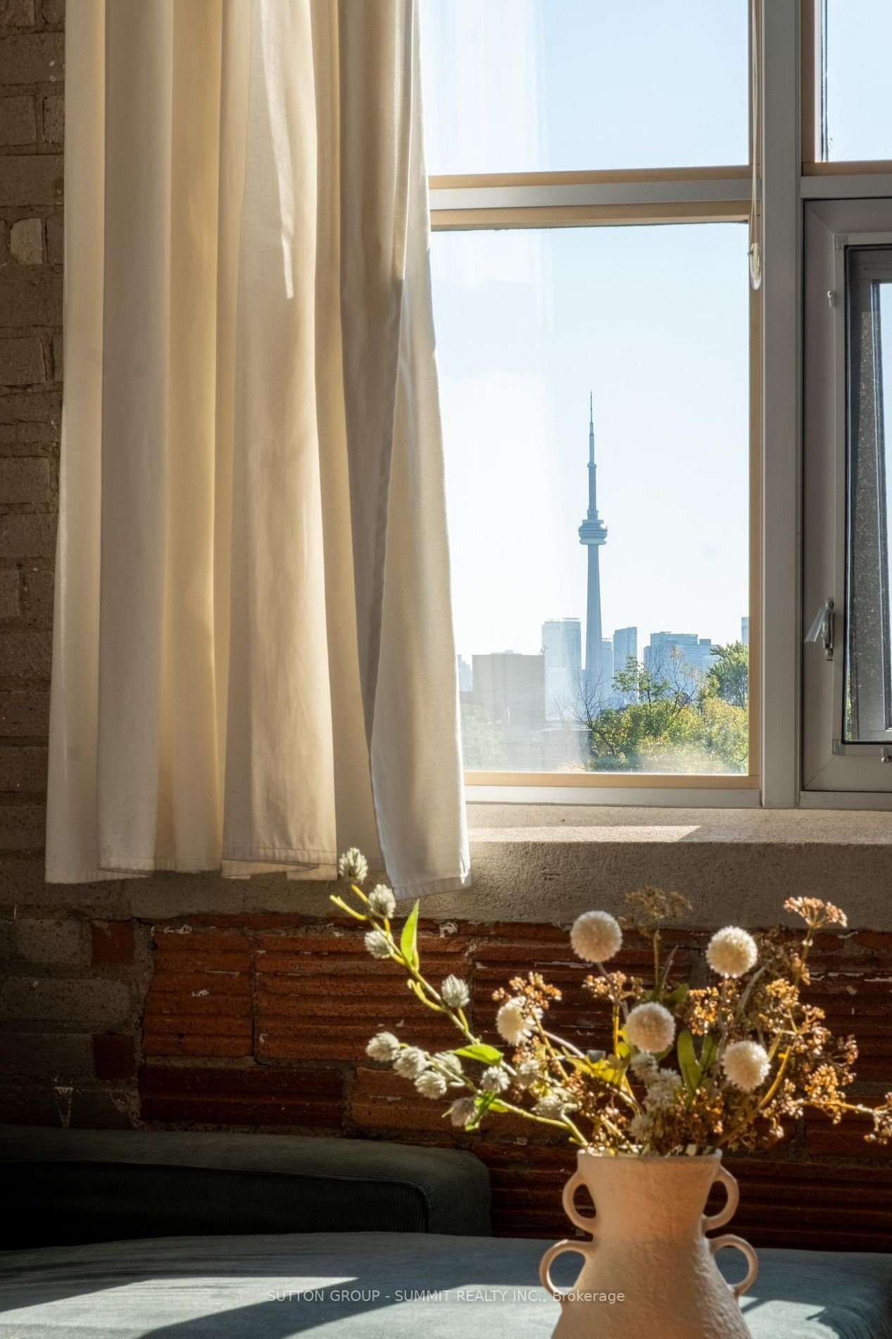 HISTORICAL PENTHOUSE SUITE