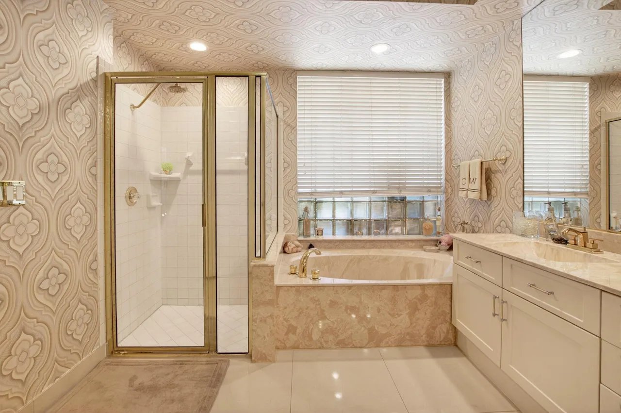 2408 NW 67th Street
