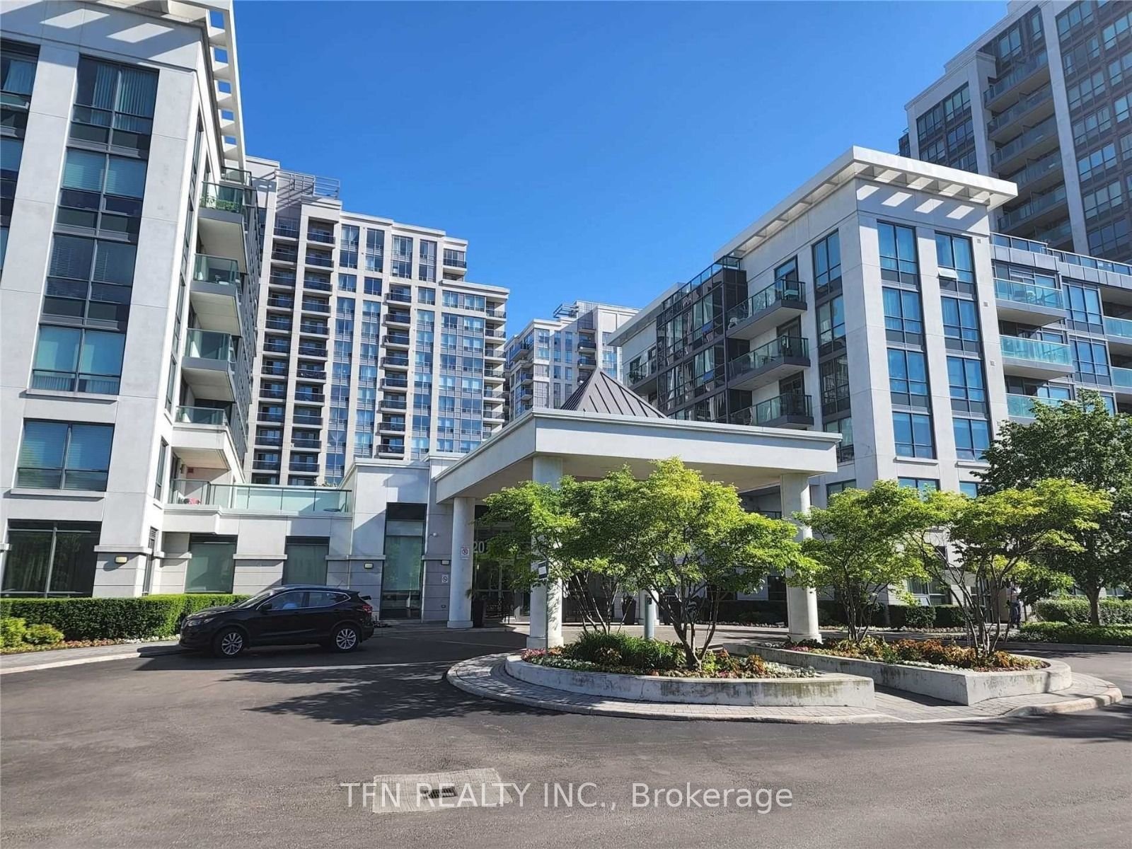 30 North Park Road #807