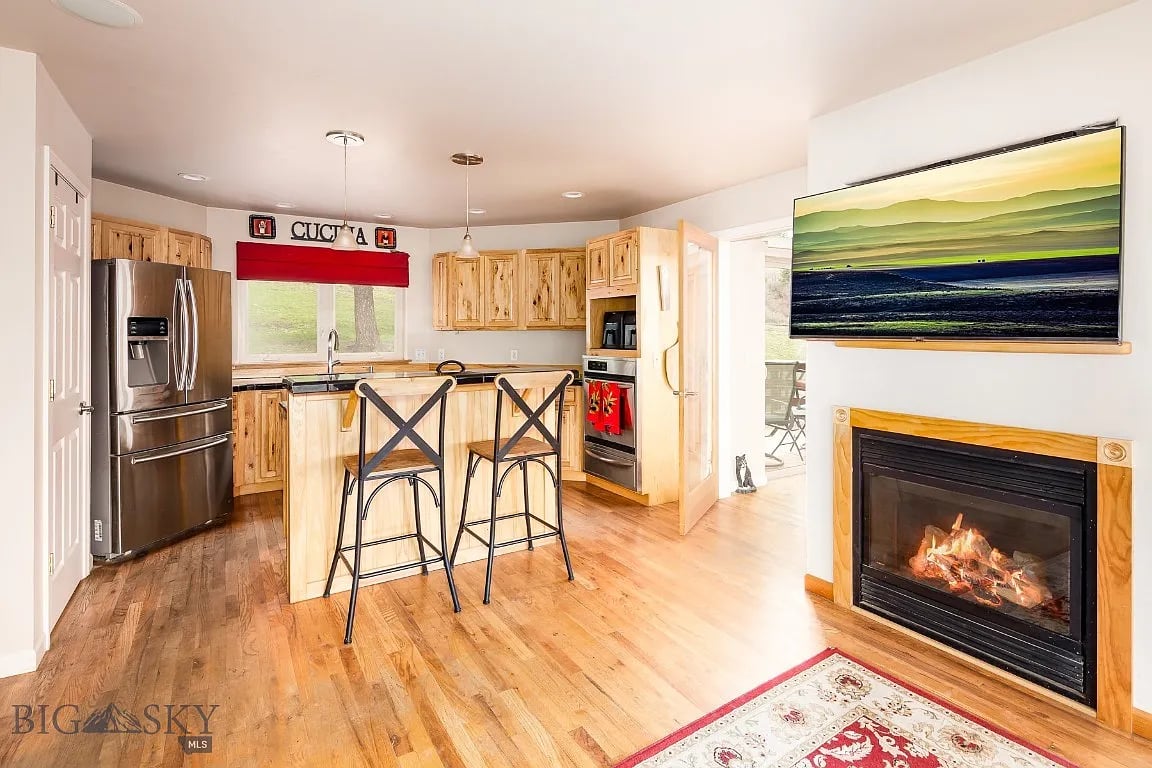 1385 Harrison Meadow Rd