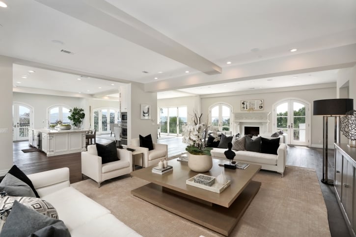 31701 Peppertree Bend