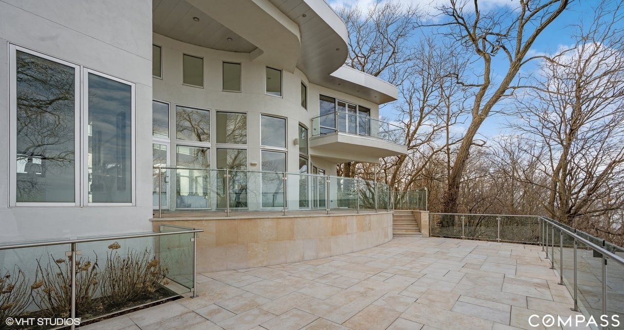 25 Aspen Ln