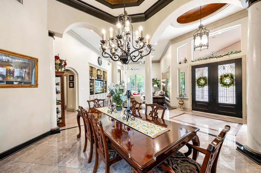 10355 Paradise Valley Dr
