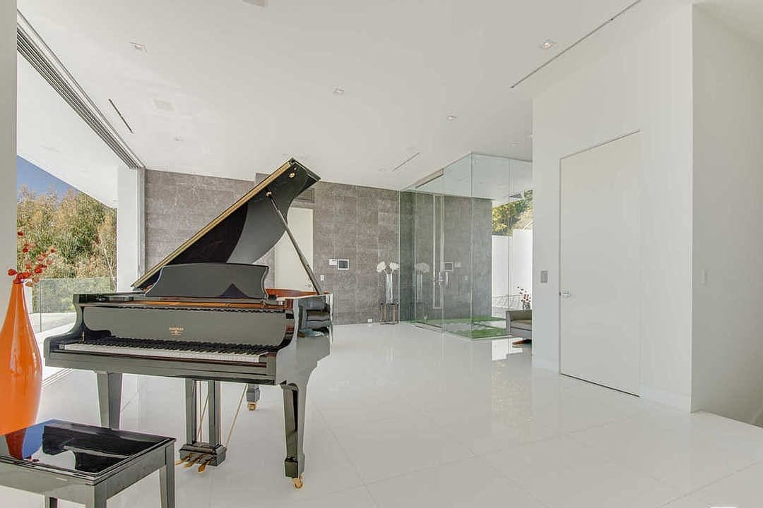 Elysian Palazzo