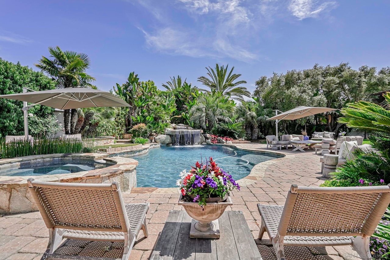 15823 The River Trail