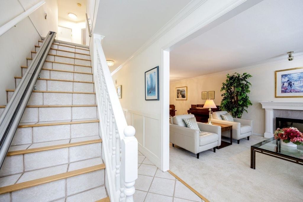 1652 Mahon Ave, #2