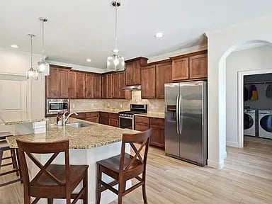 11264 Blue Grass Way