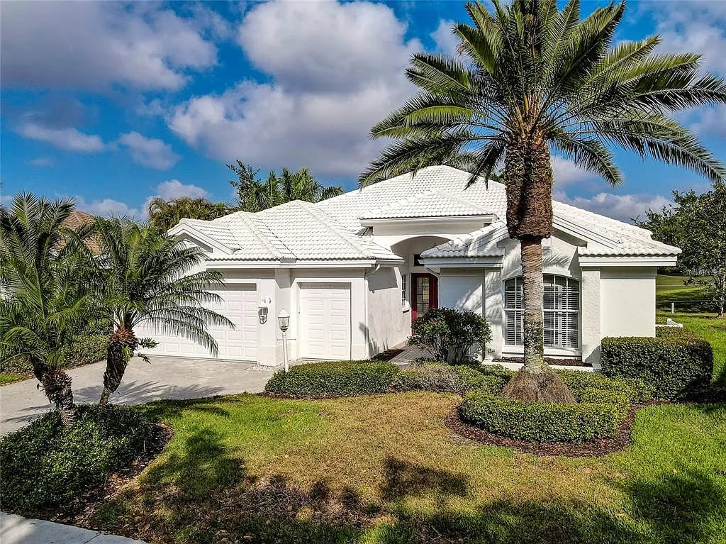 521 Cheval Dr