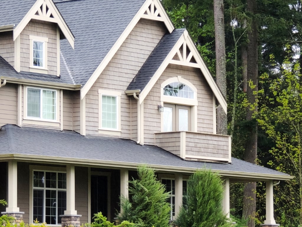 Why Buying a Home During the Holidays and New Year Can Benefit You