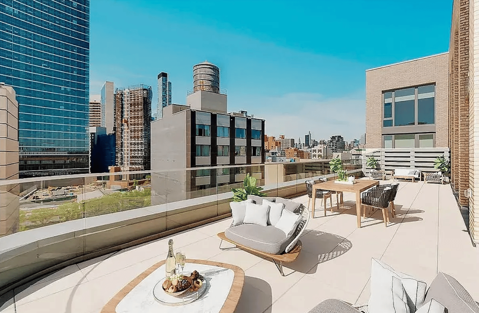 29-17 40th Ave 904