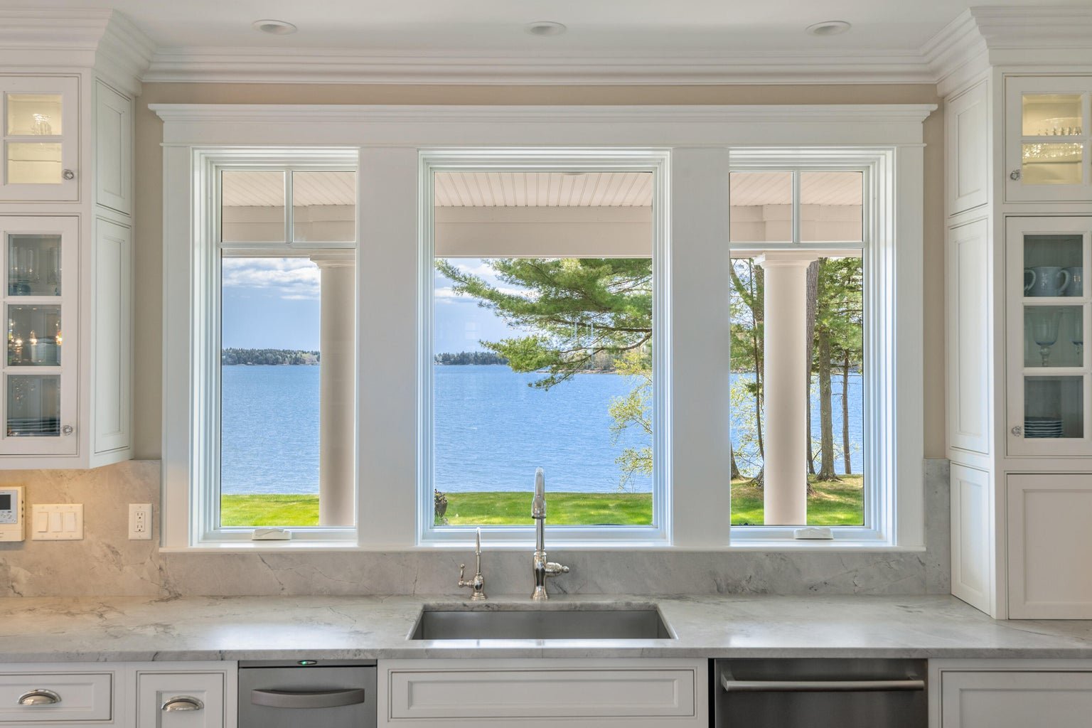 373 Lower Flying Point Road, Freeport