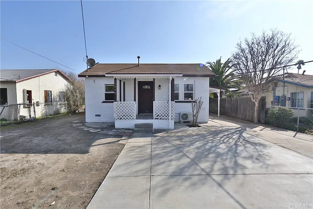 13046 Glamis St