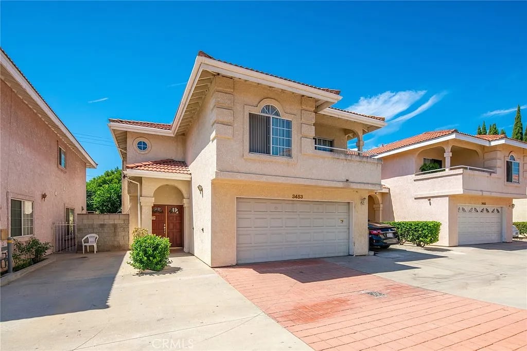 3453 Whistler Ave