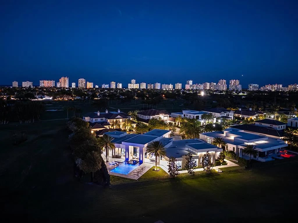 4041 Country Club Ln