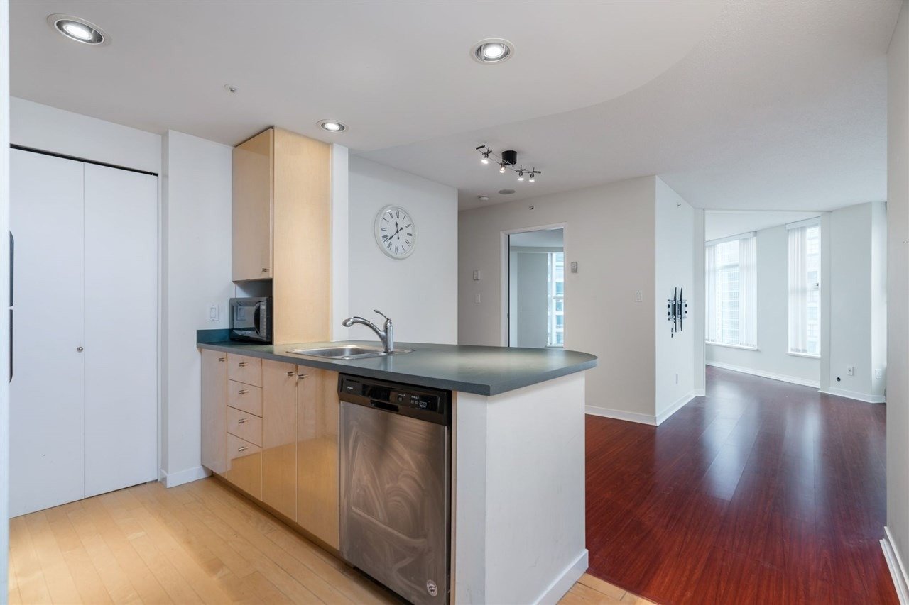 1009 Expo Blvd, #2009