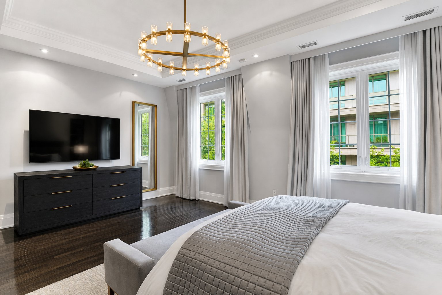 Impeccably Renovated Luxury Townhome