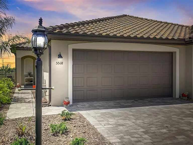 5518 Tidal Breeze Cv