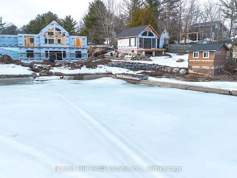 1111 Lakeshore Dr