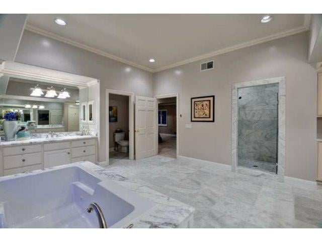  15806 HIDDEN HILL Rd