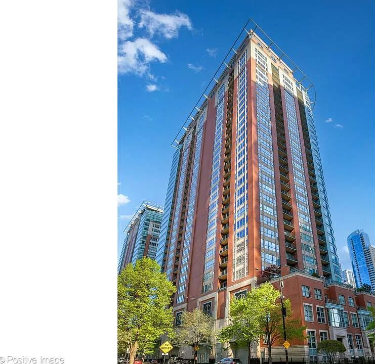 415 E North Water St # 1605