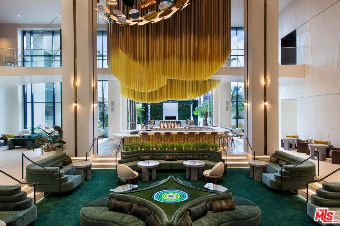 6250 Hollywood Blvd, #10J