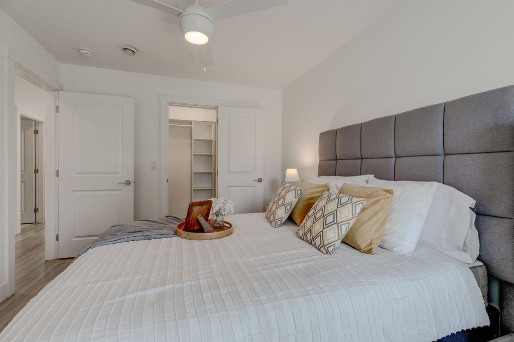 16433 19 Ave, #42