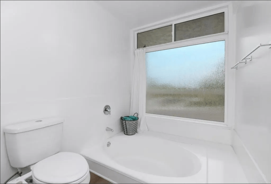 2323 Caringa Way #16