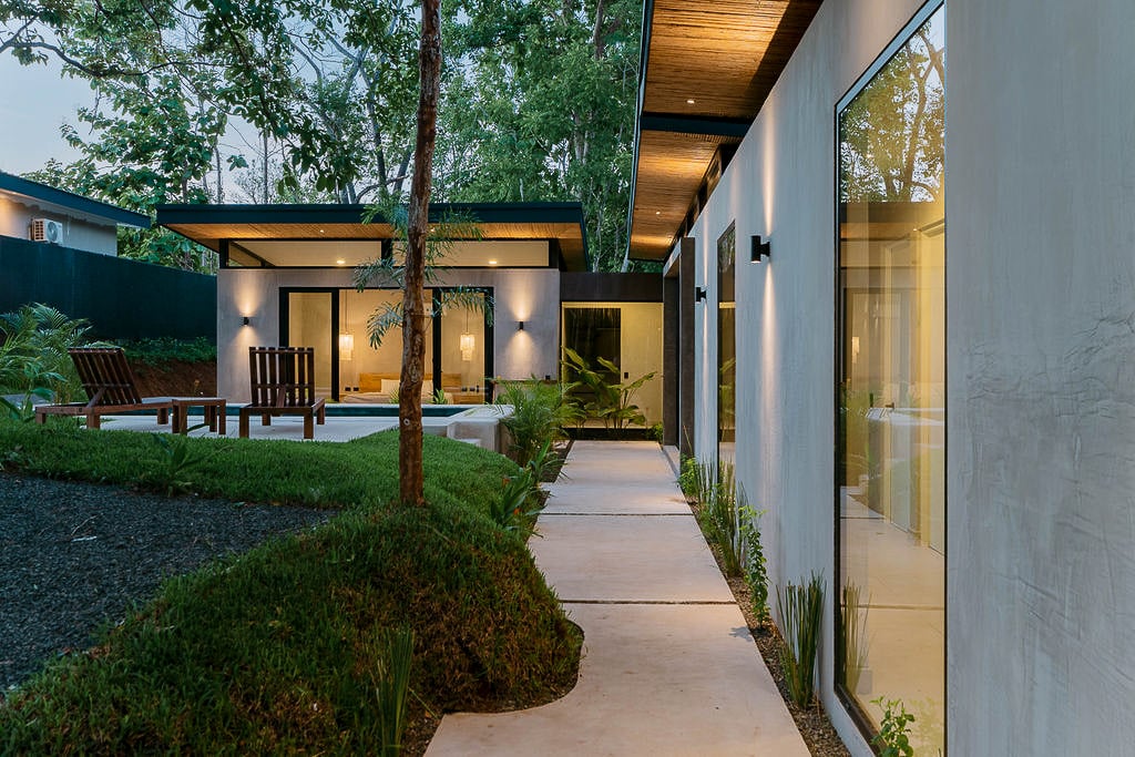 Casa Avellanas | Brand-New Modern Tropical Home Near Playa Avellanas