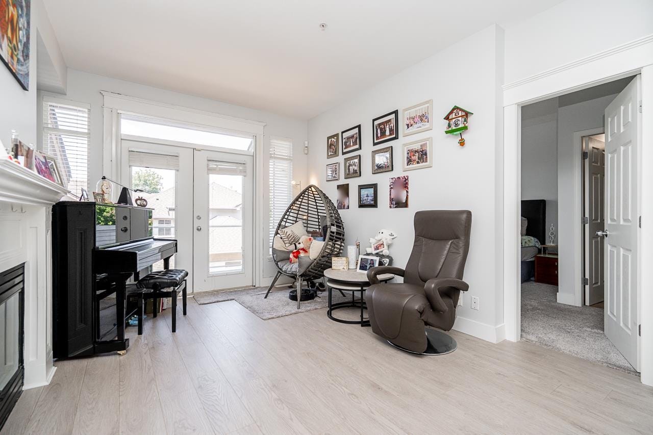 44-11860 River Road