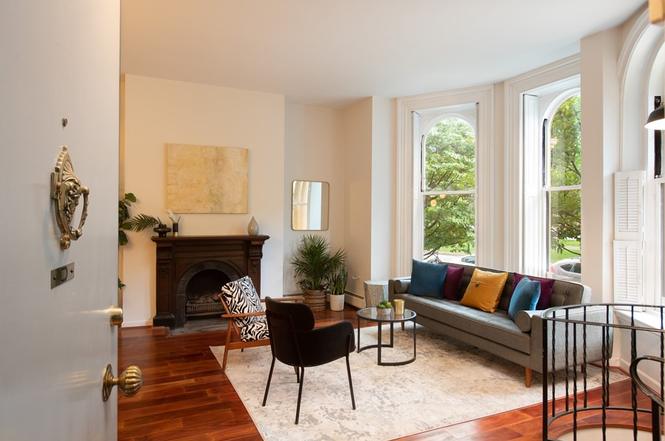40 Commonwealth Ave D