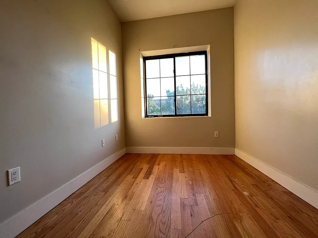 17 Garden Street 3L