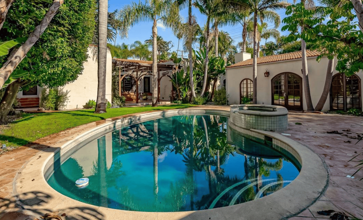 509 N Beverly Dr