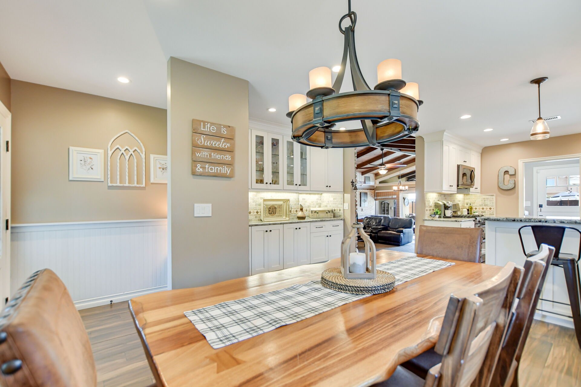 1720 E Walnut Creek Parkway