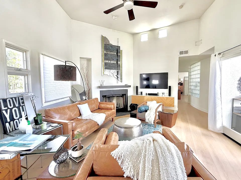 Bright & Breezy Santa Monica Condo Just Blocks from the Beach