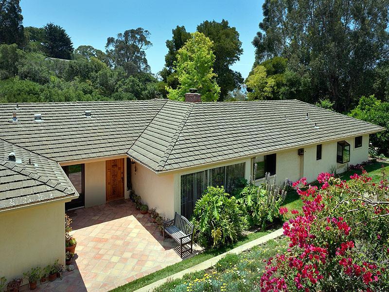 1365 Estrella Dr