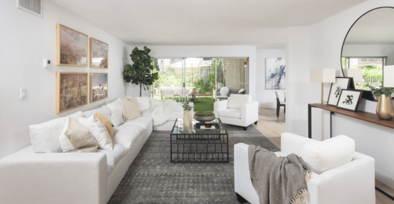 Spacious, light and bright