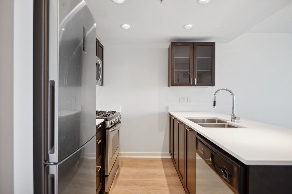 4818 Eldorado Mews, #813