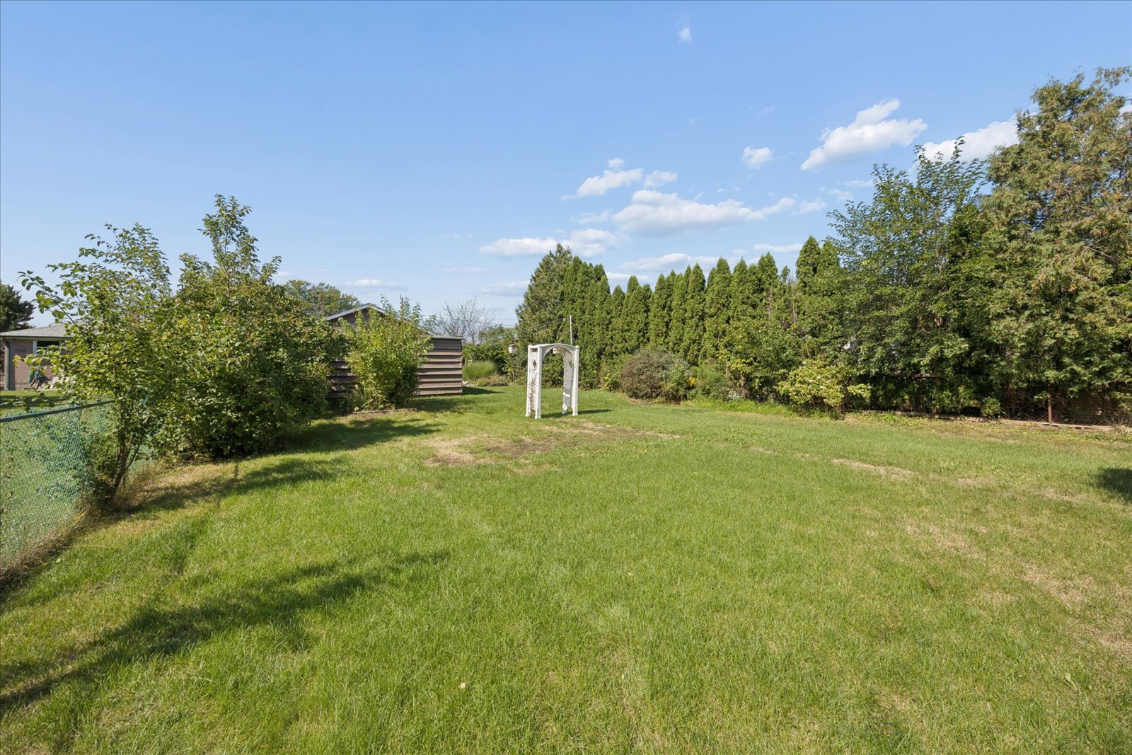 139 Elinor Avenue, Toronto