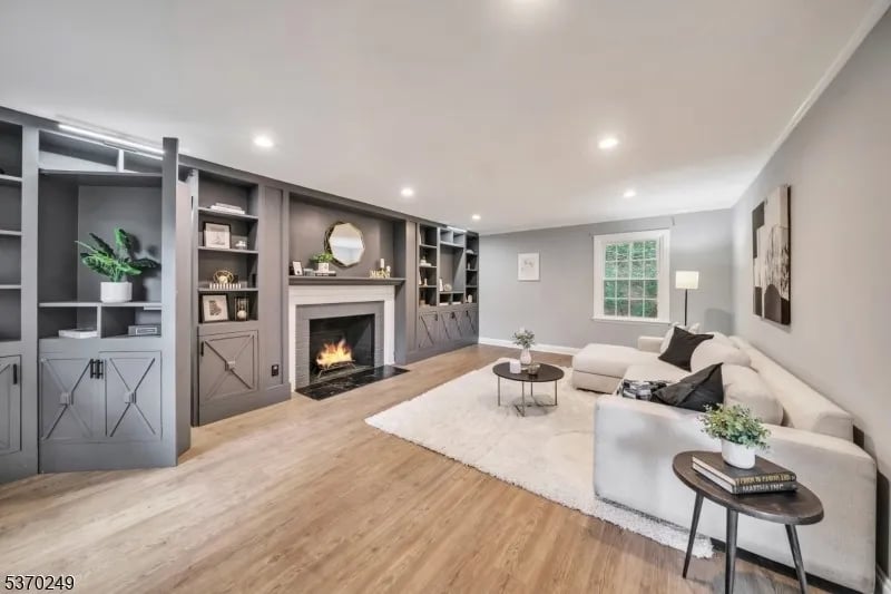 359 Dogwood Way